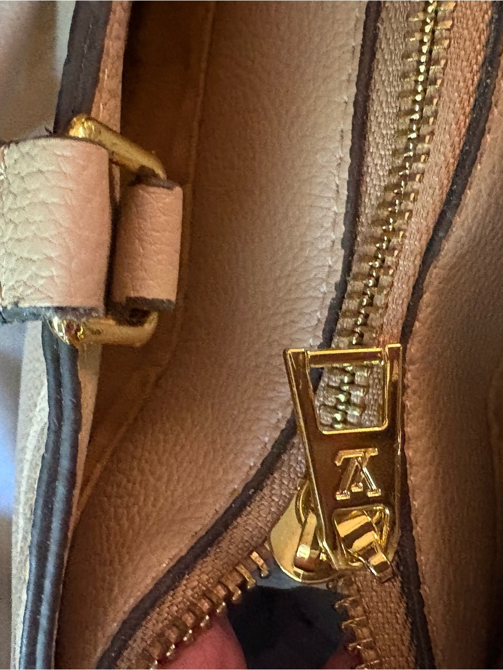 Taupe Luxury Shoulder Bag - Picture 7 of 16